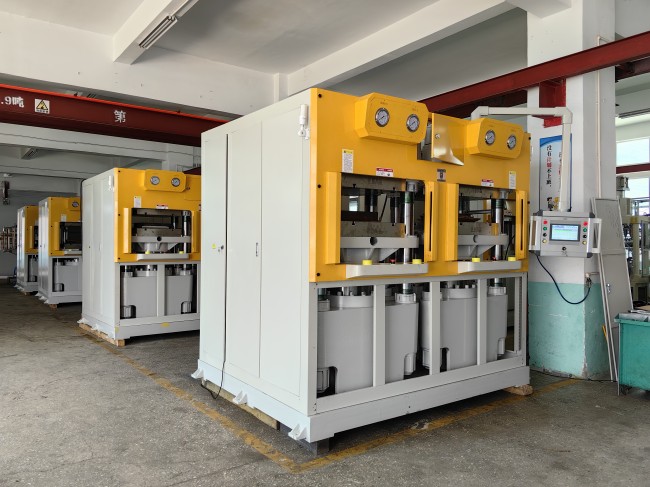 高尔夫球具、球头配件碳纤维热压机